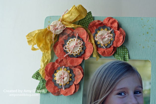 Gorgeous Grunge Display 3d - close up flowers